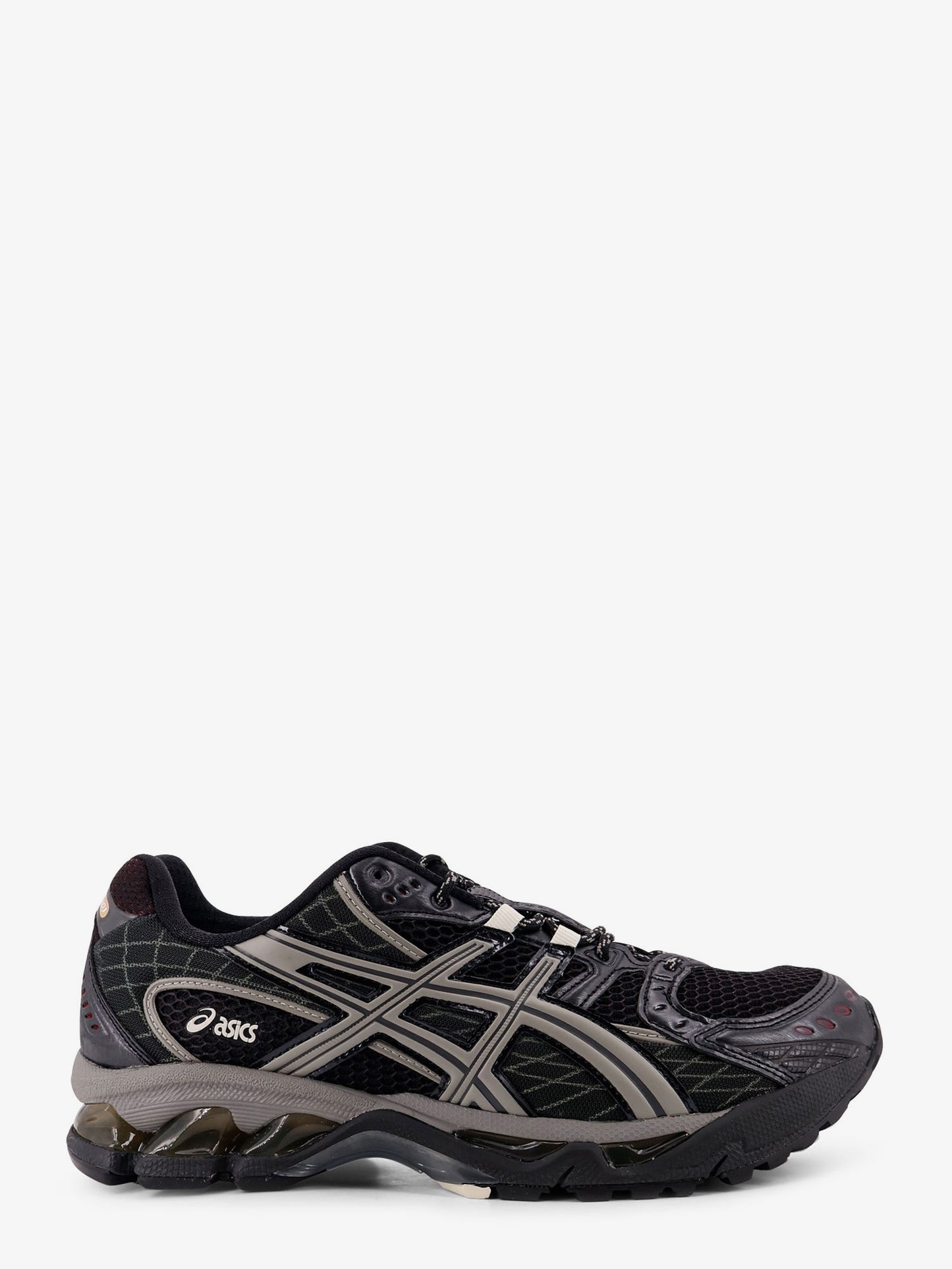 Sneakers Gel Nimbus 10.1 in mesh con logo laterale