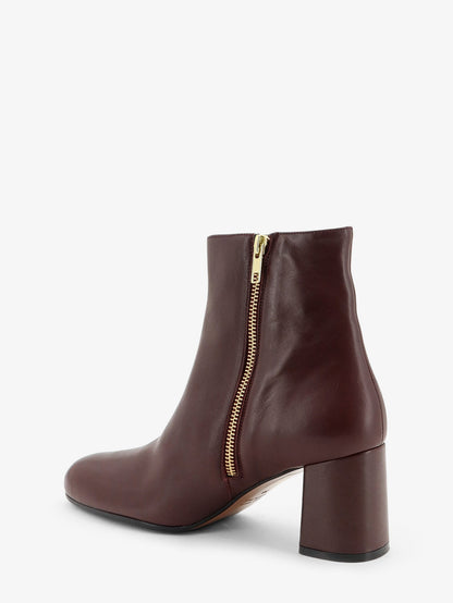 Leaher boots thumbnail