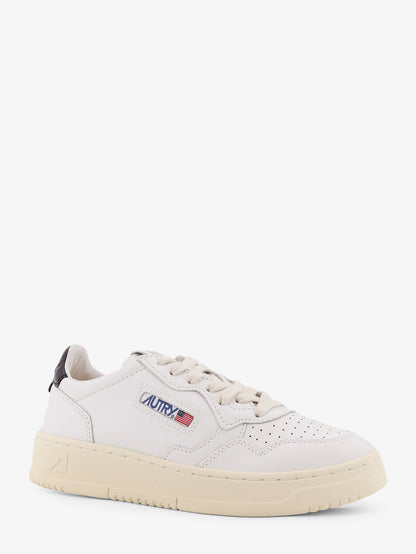 Medalist leather sneakers thumbnail