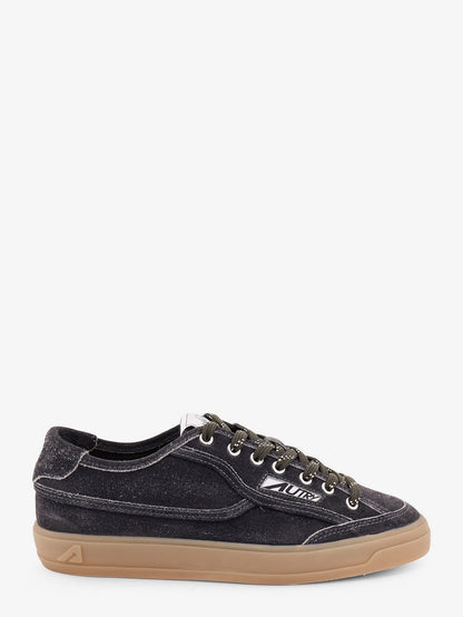 Sneakers Windscape Low in suede thumbnail