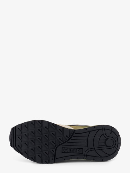 Reelwind Low mesh and suede sneakers with iconic side logo thumbnail
