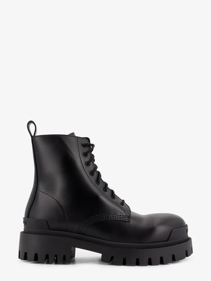 Leather boots with maxi rubber sole thumbnail