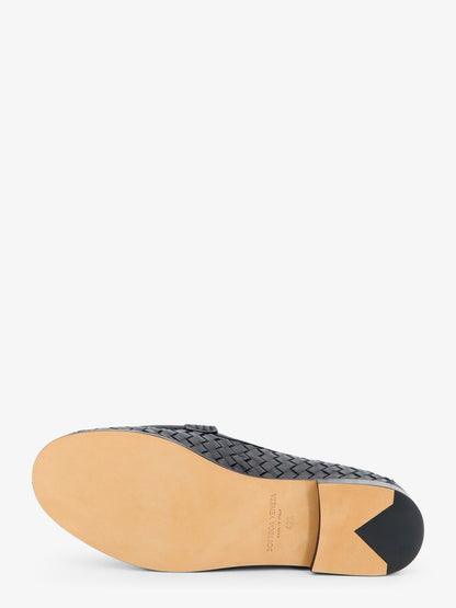 Silenzio leather loafers with Intrecciato motif thumbnail
