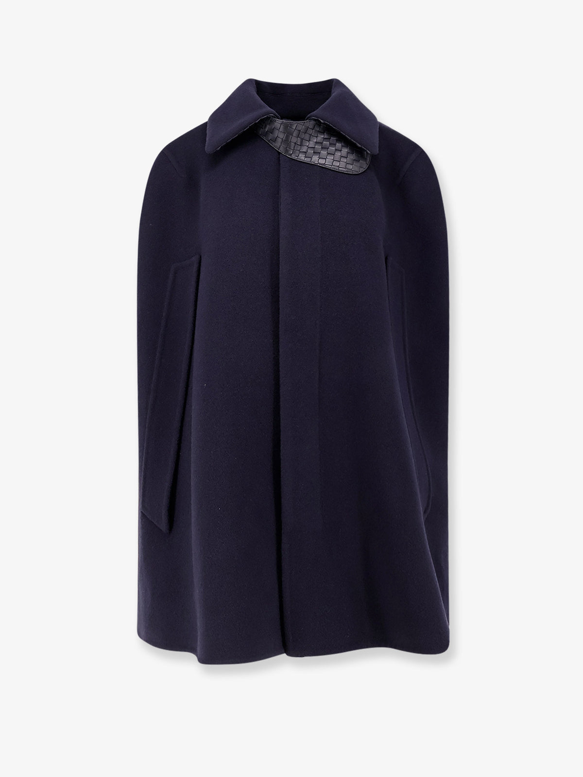 Wool and cashmere cape with Intrecciato leather detail
