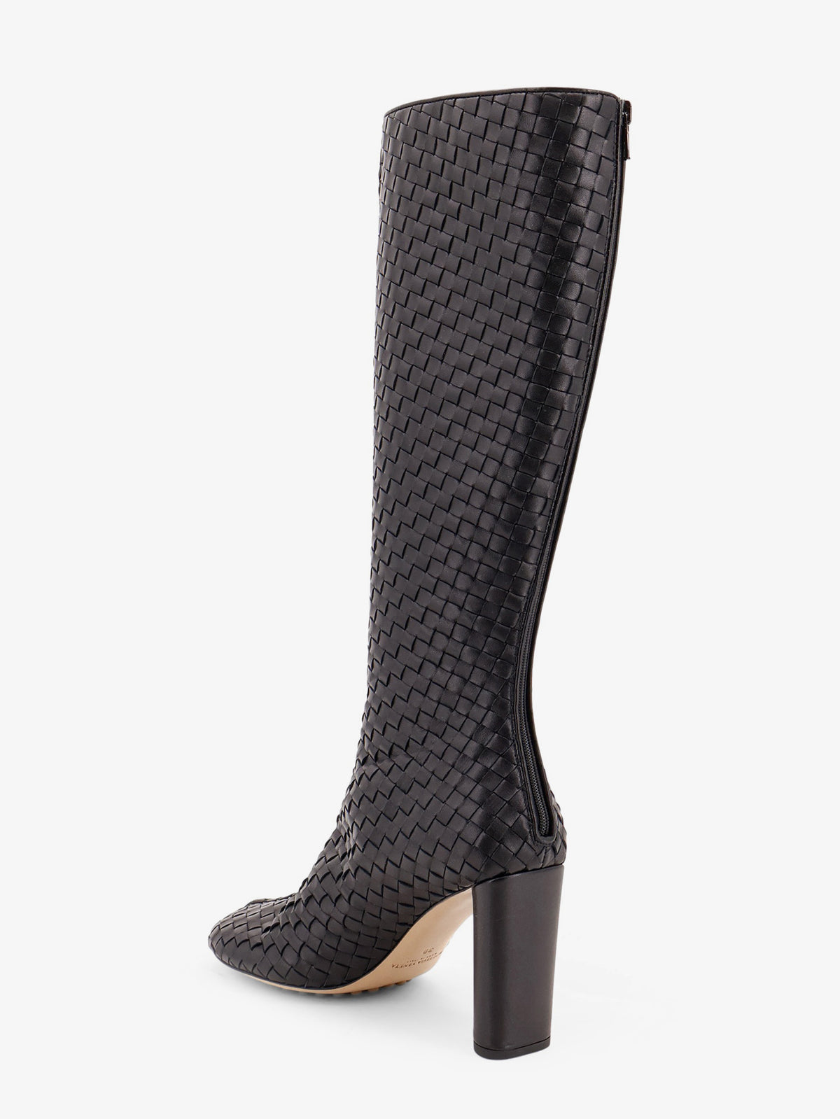 Cherry Boots with braided pattern