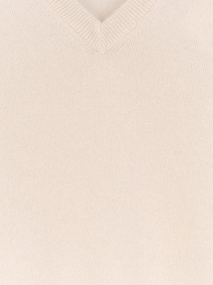 Cashmere sweater thumbnail