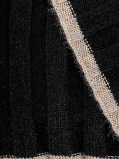Cashmere scarf thumbnail