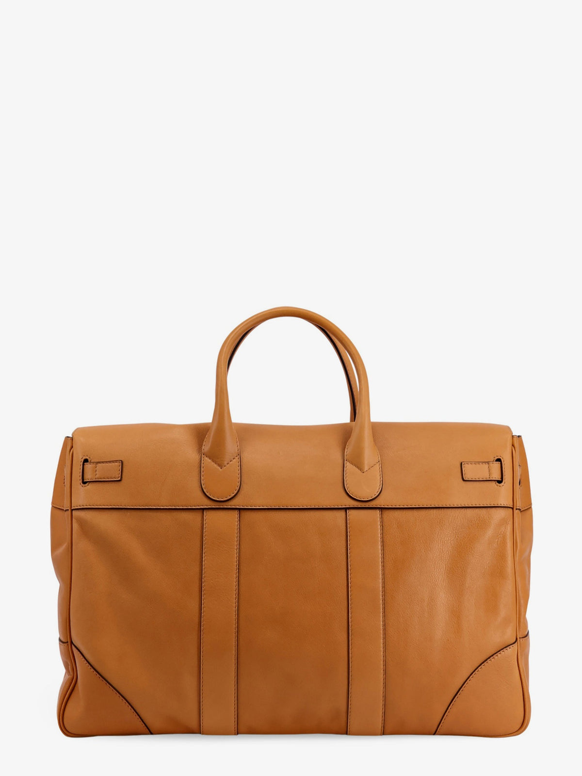 Leather travel bag with engraved logo on the front