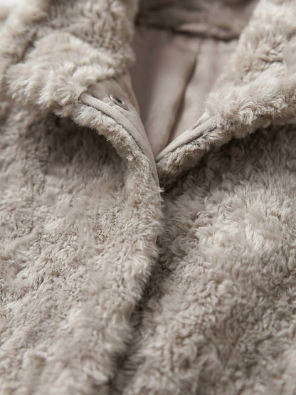 Short sheepskin coat thumbnail