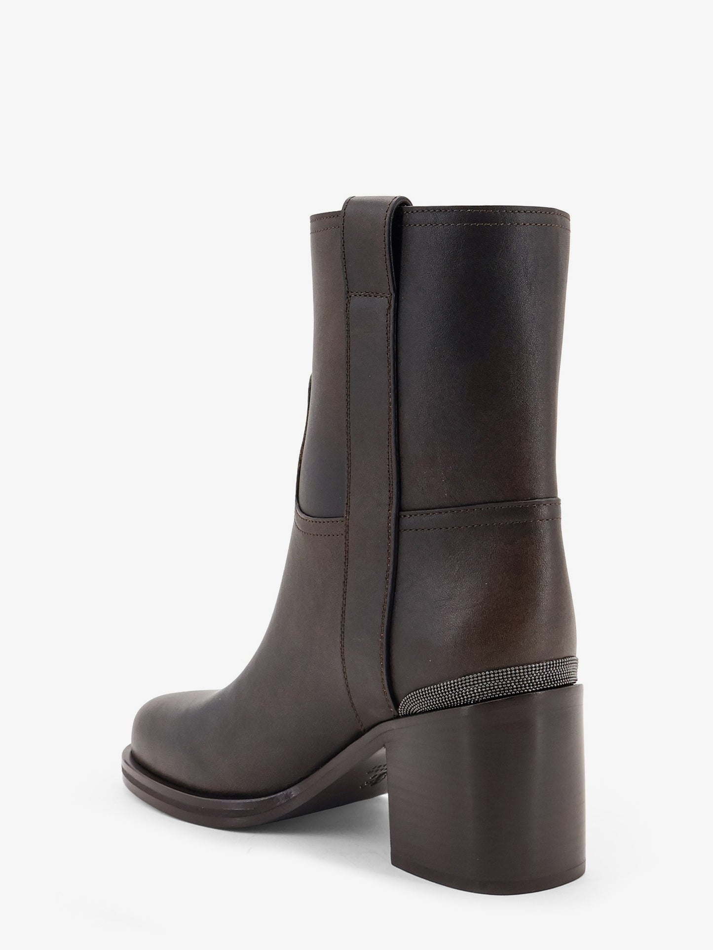 Vintage leather boots with Precious detail