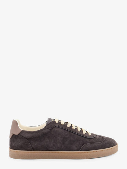 Sneakers in suede thumbnail