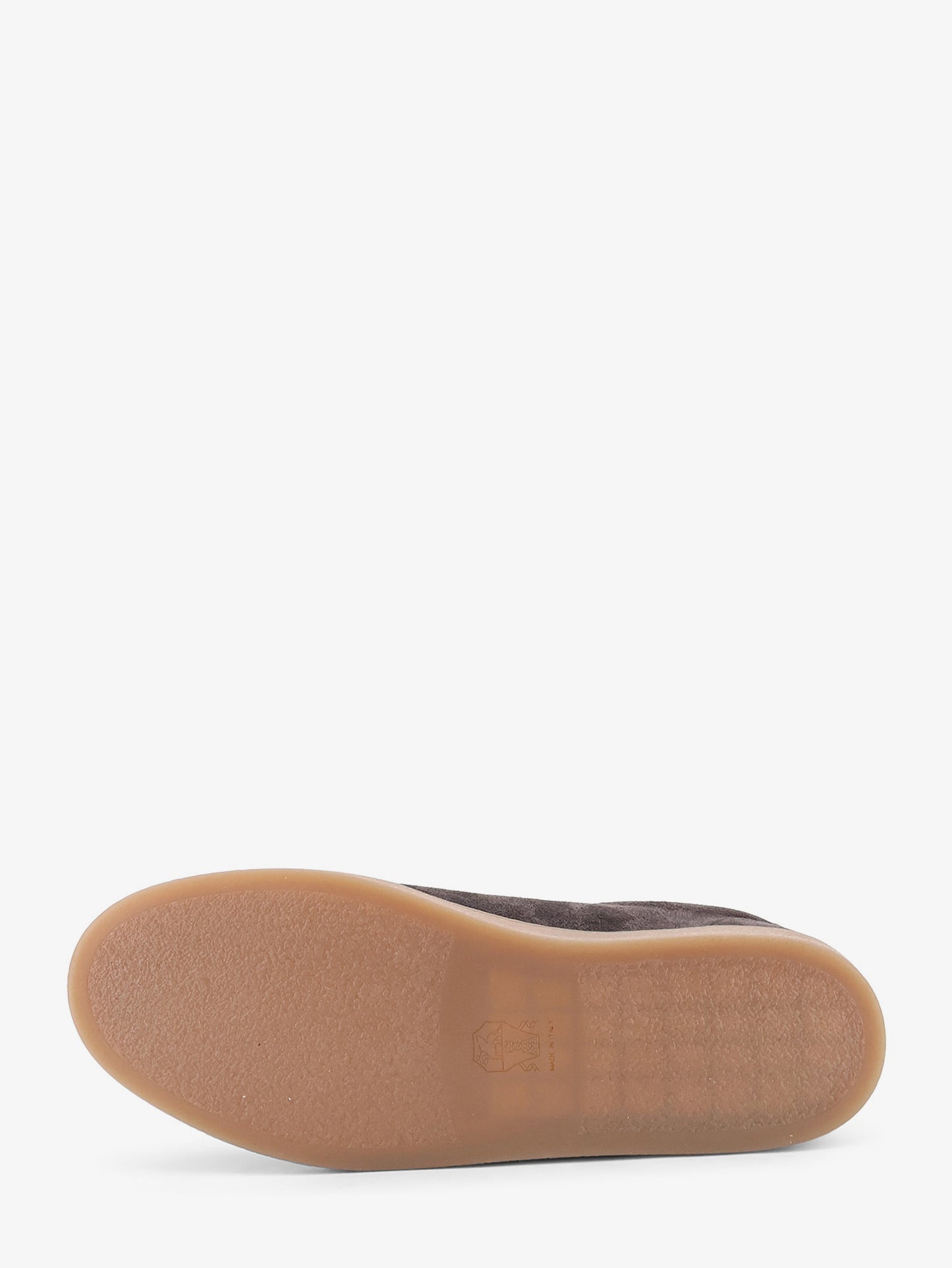 Sneakers in suede