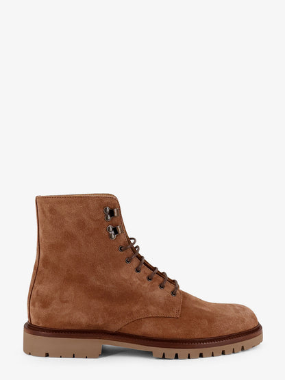 Suede ankle boots thumbnail