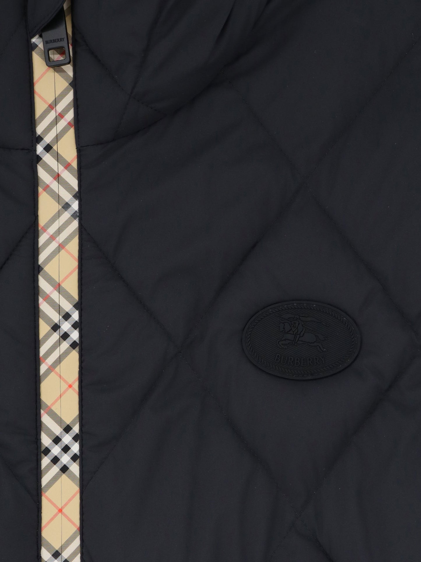 Acresford sleeveless nylon jacket