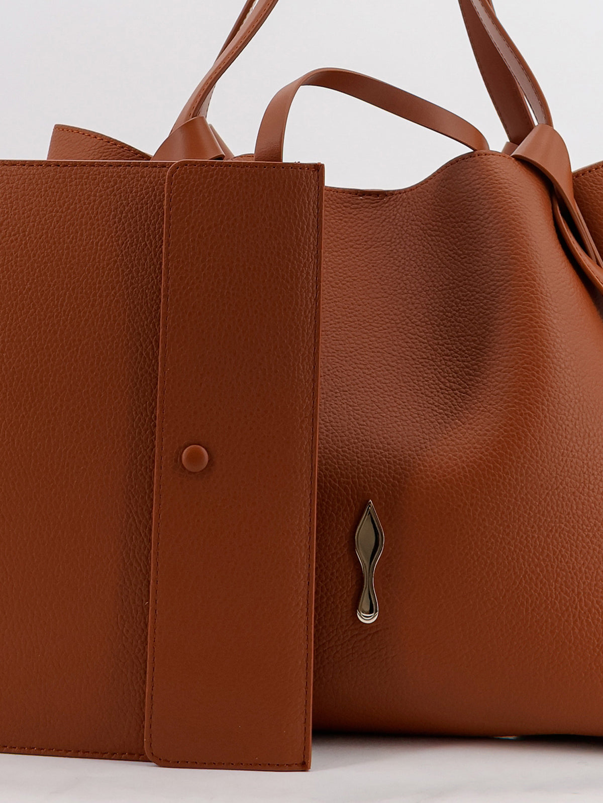 Borsa a spalla Bettina Small in pelle