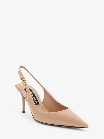 Patent leather décolleté thumbnail