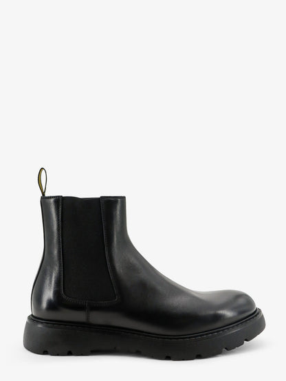 Leather boots thumbnail