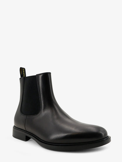 Leather boots thumbnail