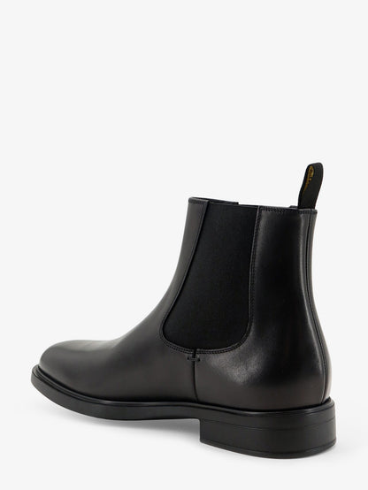 Leather boots thumbnail