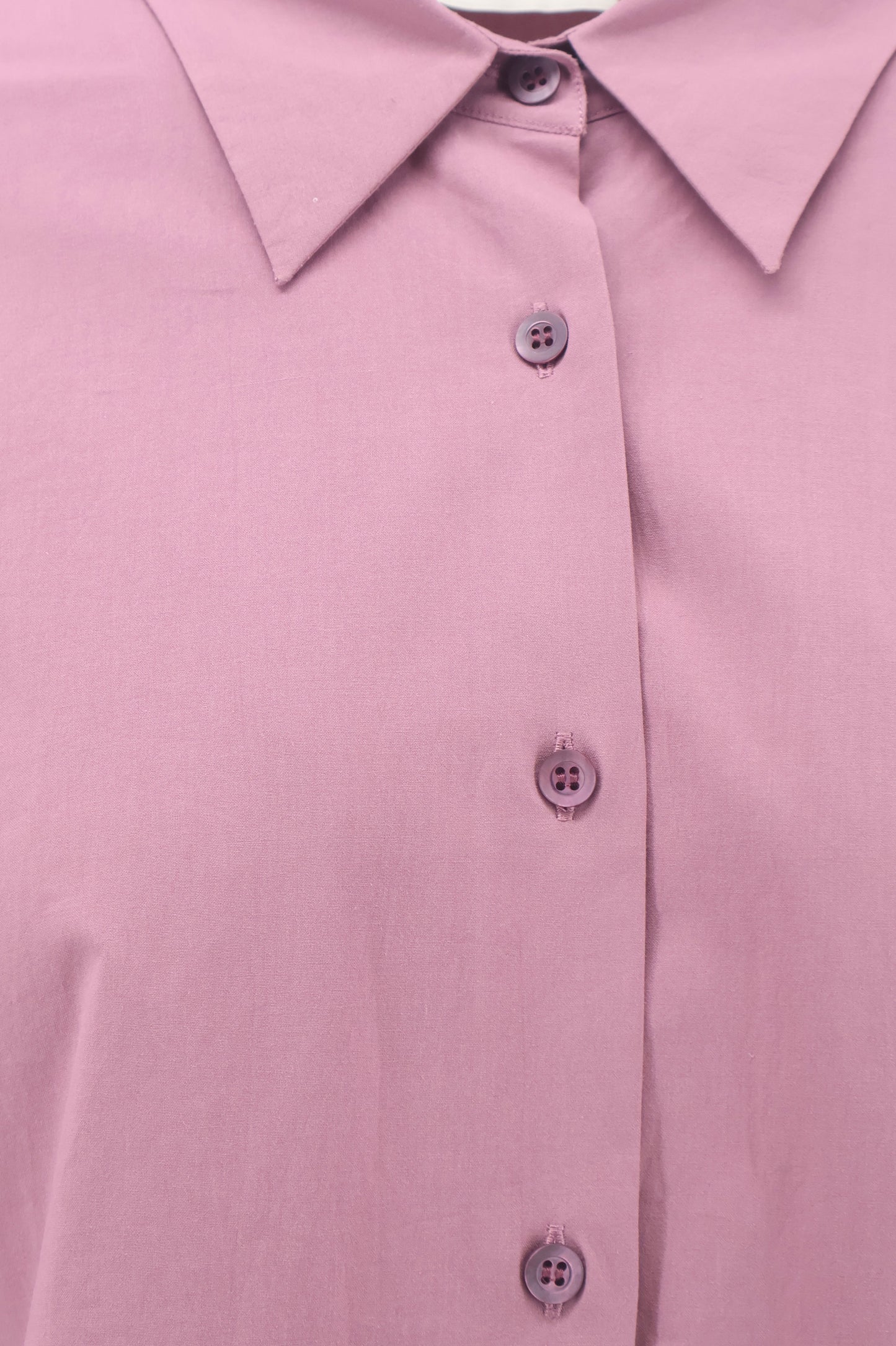 Chloris cotton shirt with embroiders cuffs