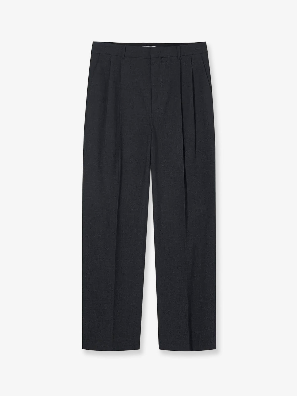 Tailored trousers with pleats