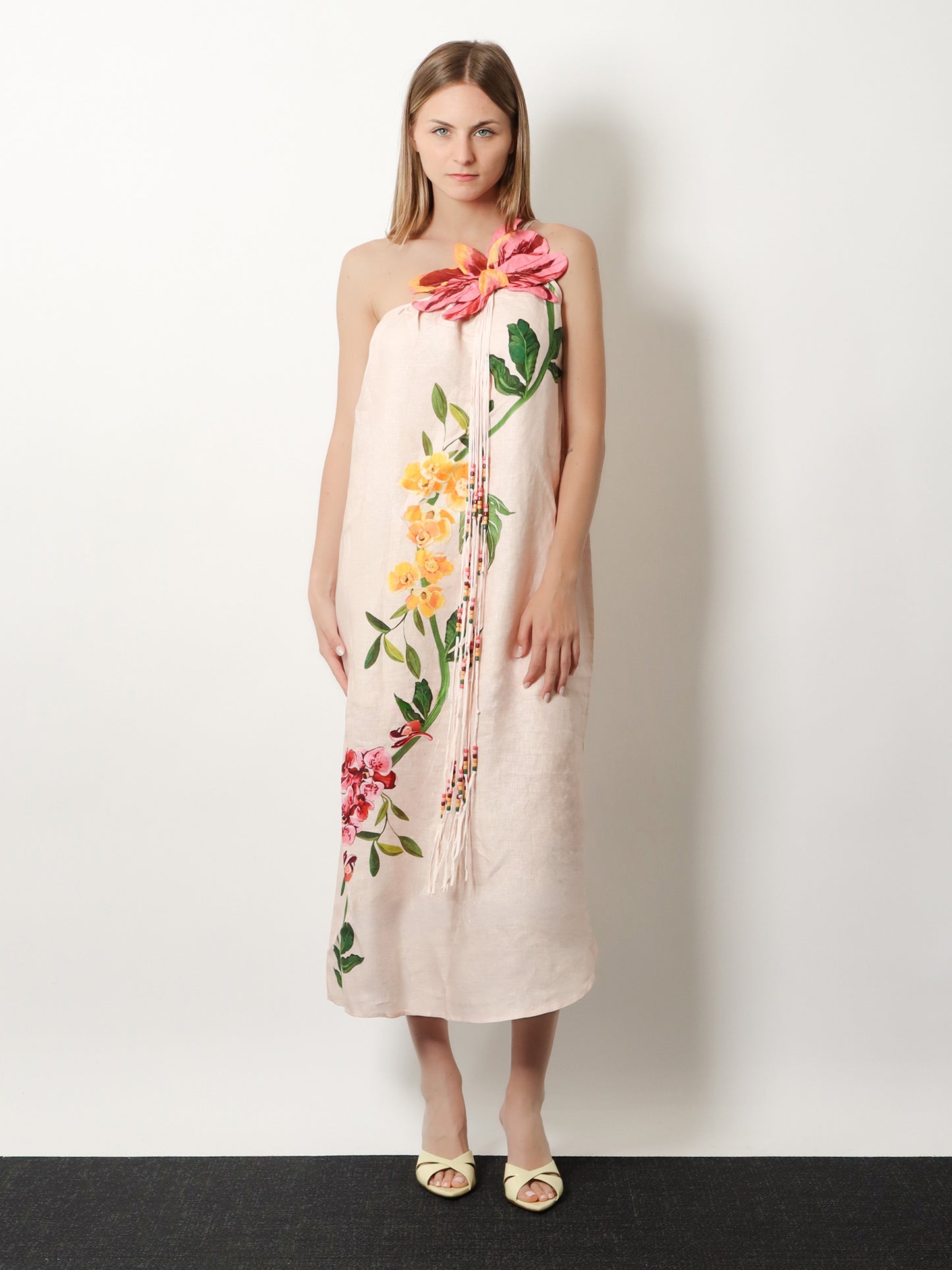 Vestito in lino naturale