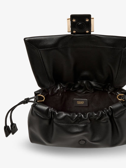Baguette Soft Medium leather shoulder bag thumbnail