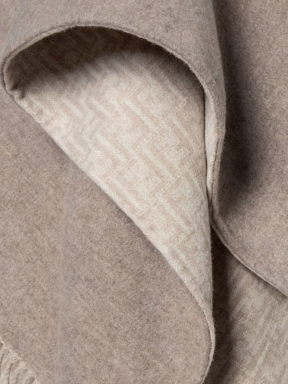 Wool and cashmere cape with FF zucca print