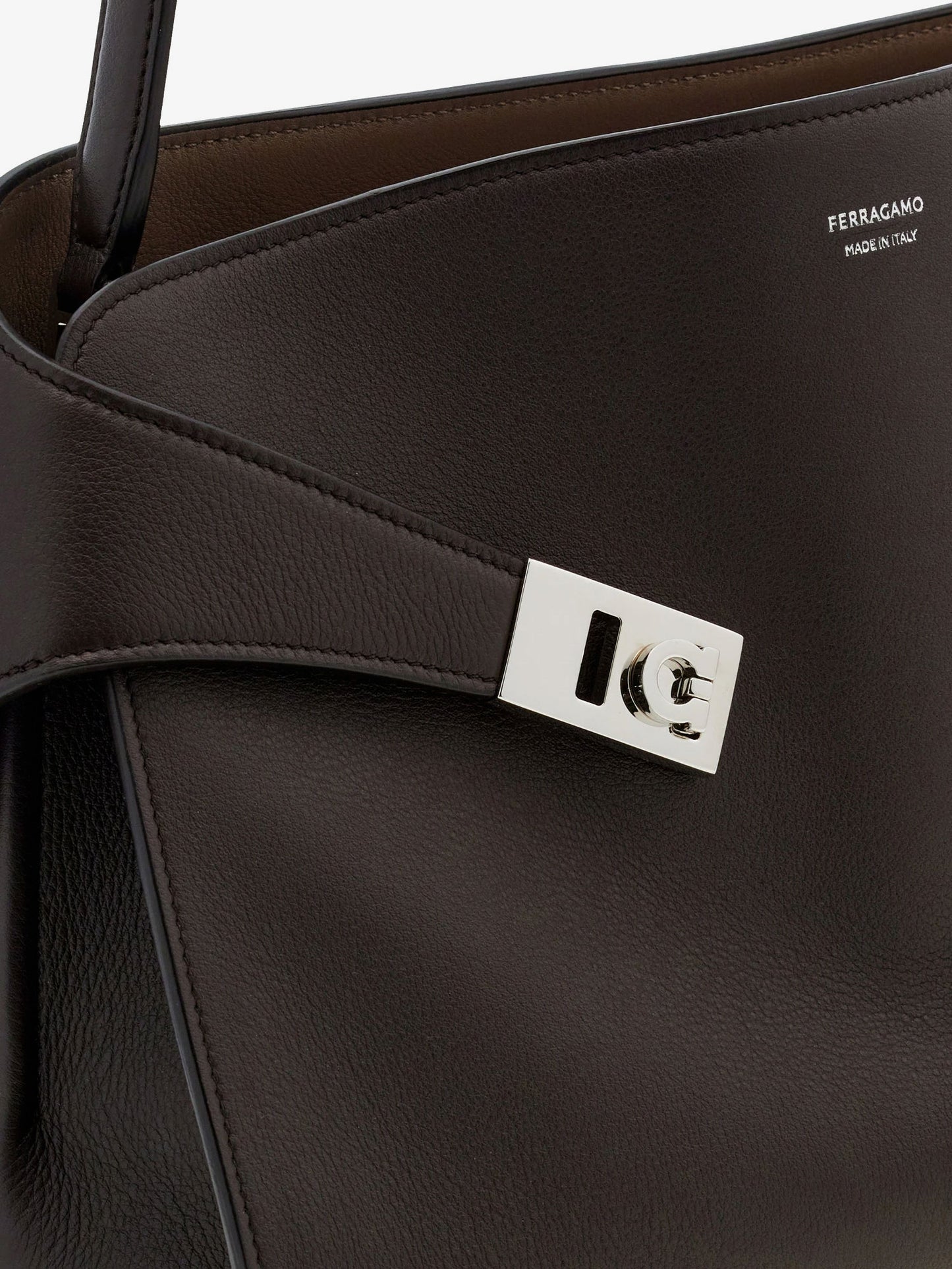 Hug Soft two-tone shoulder bag