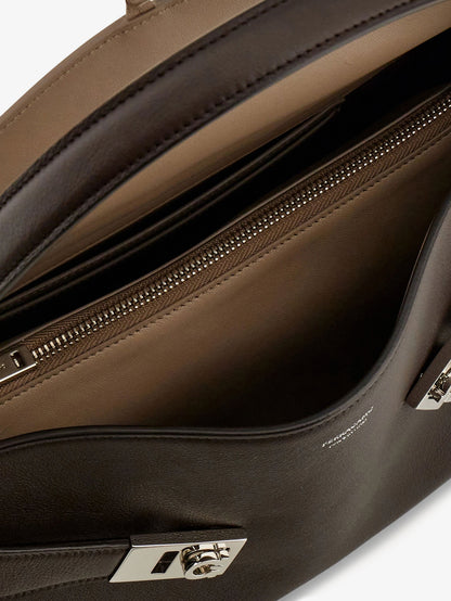 Hug Soft two-tone shoulder bag thumbnail