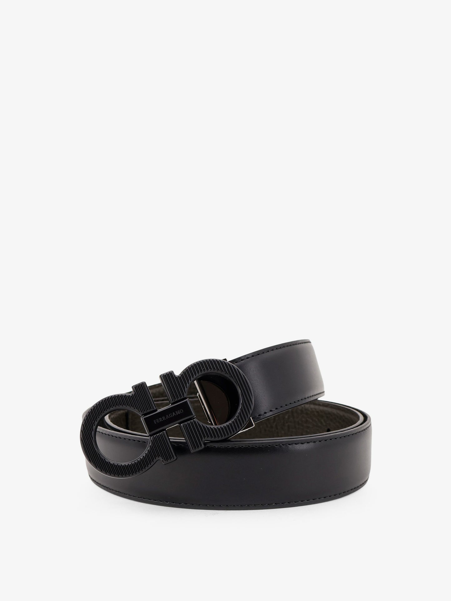 Reversible leather belt