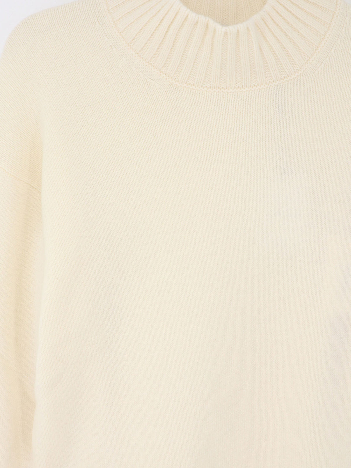 Virgin wool sweater