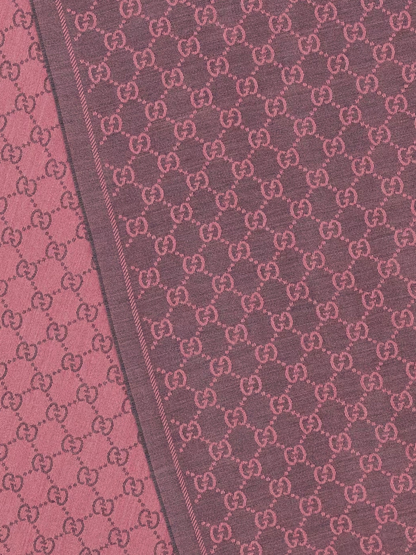 Wool scarf