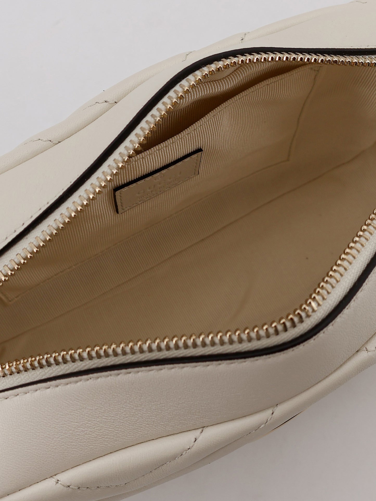 GG Marmont leather camera bag