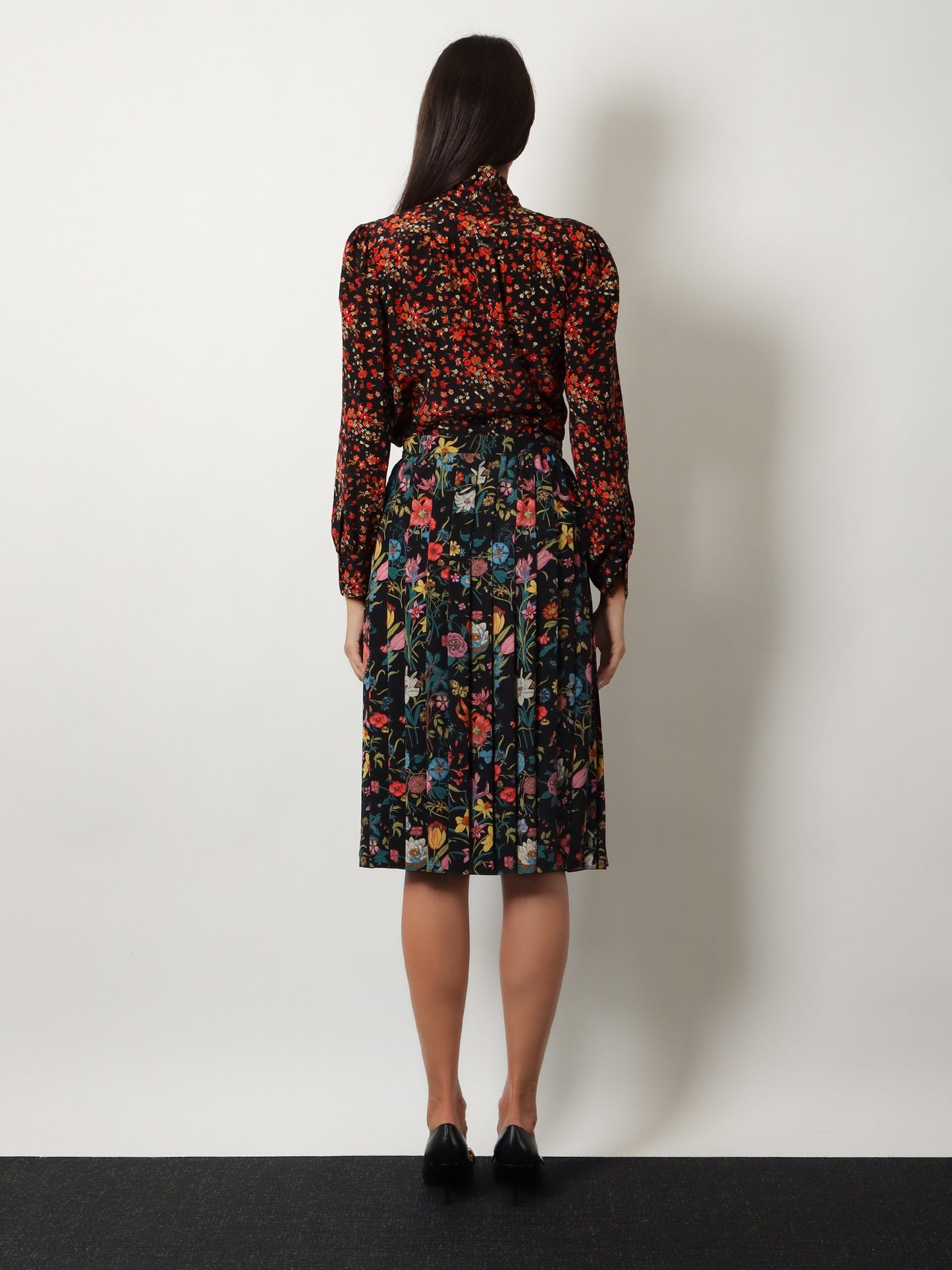 Silk midi skirt with floral print