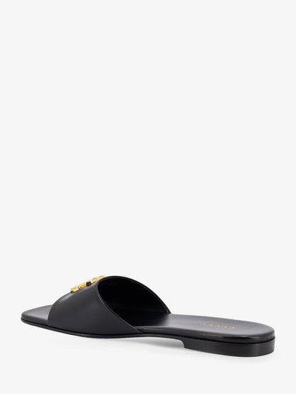 Slide sandals with metal GG logo thumbnail