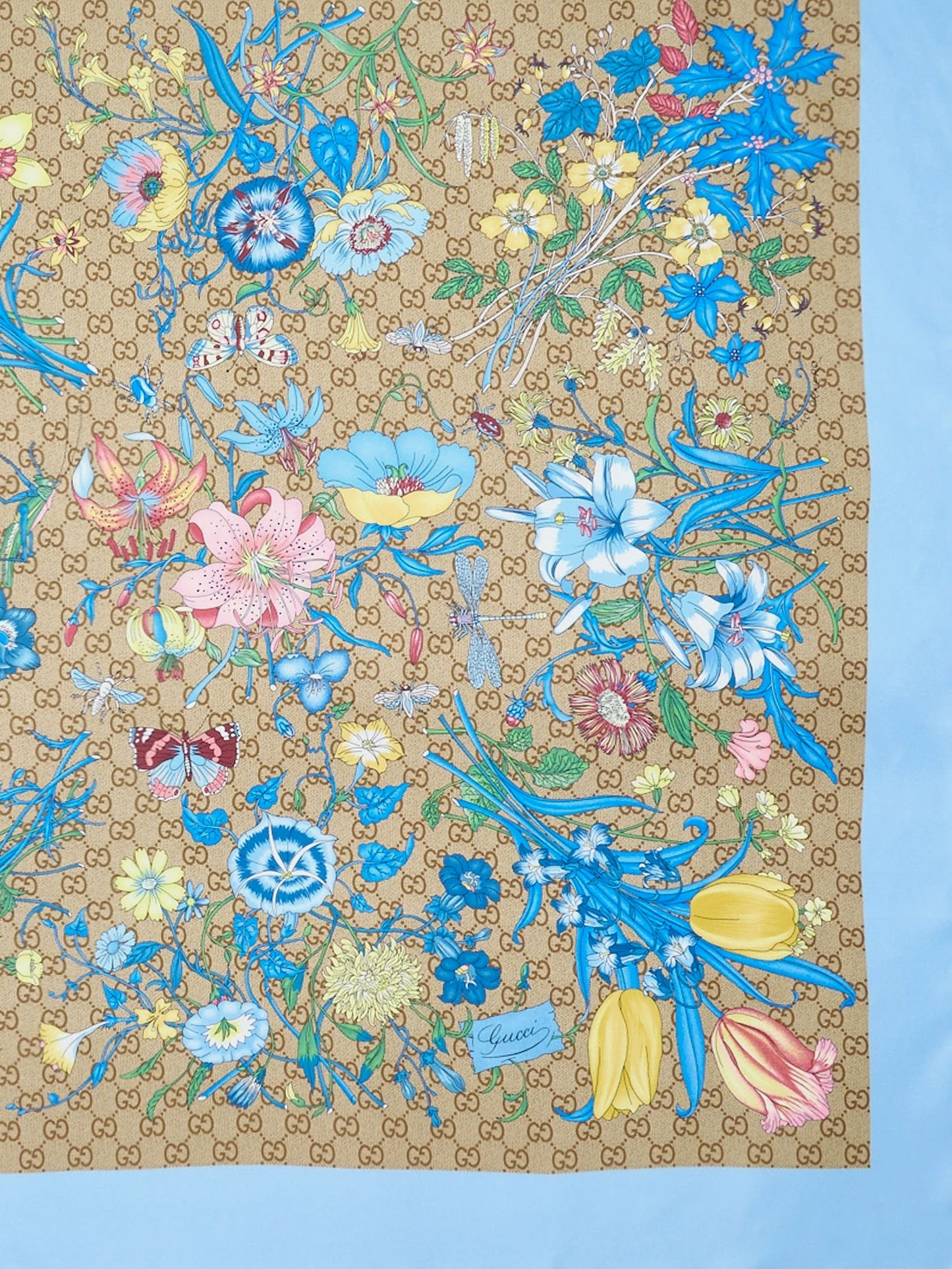 Light Flora silk foulard