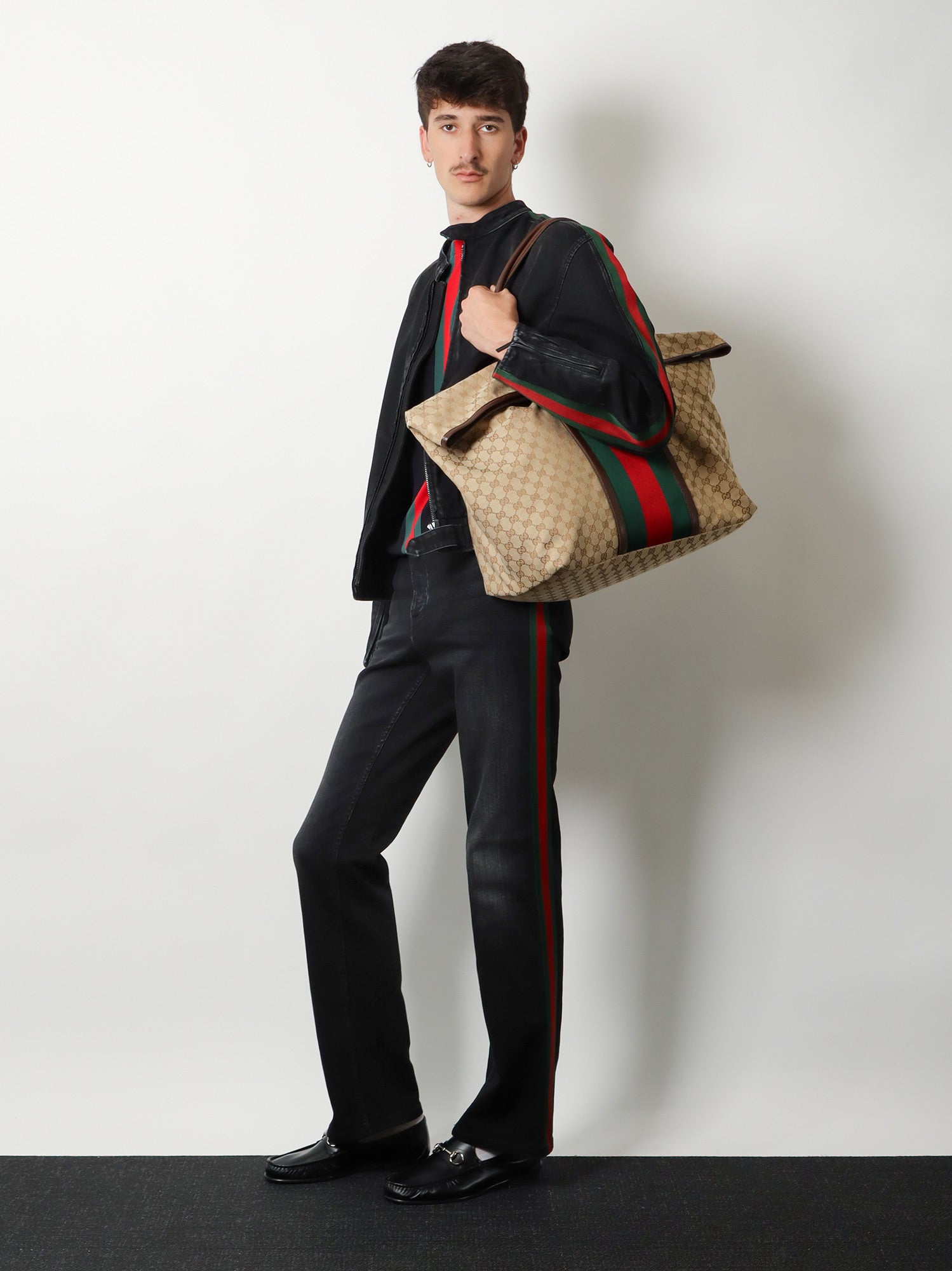 GUCCI Medium GG Duffle Bag With Web, Beige, GG Canvas