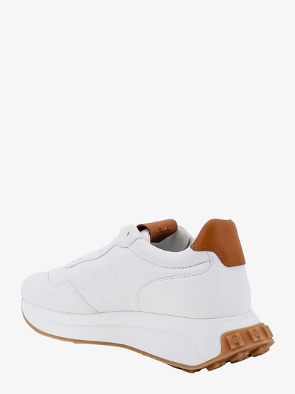 Leather sneakers with side logo thumbnail