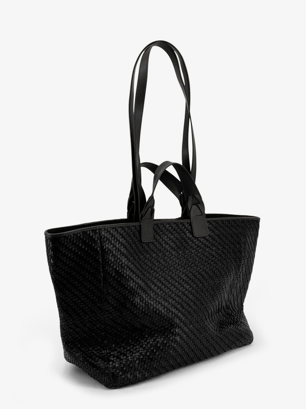 Elmio Medium vegetable leather shoulder bag with woven pattern