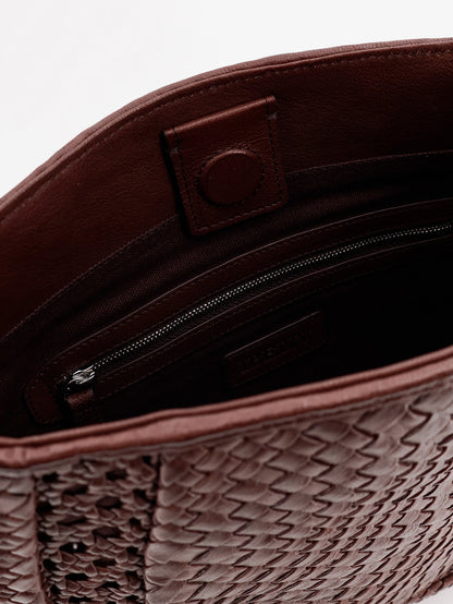 Lamia vegetable-tanned leather shoulder bag with a woven pattern thumbnail