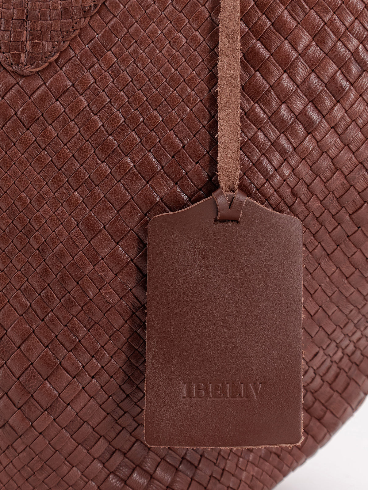 Trinity Large vegetable leather shoulder bag