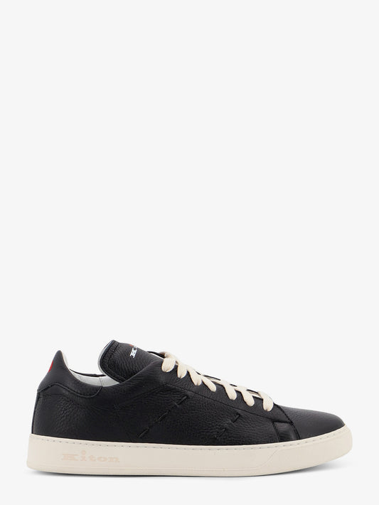 Leather sneakers with iconic side stitching
