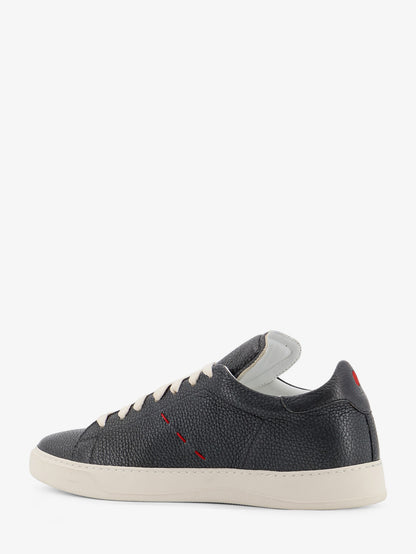 Leather sneakers with iconic side stitching thumbnail