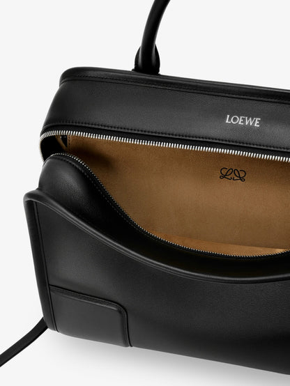Amazona 180 leather handbag thumbnail