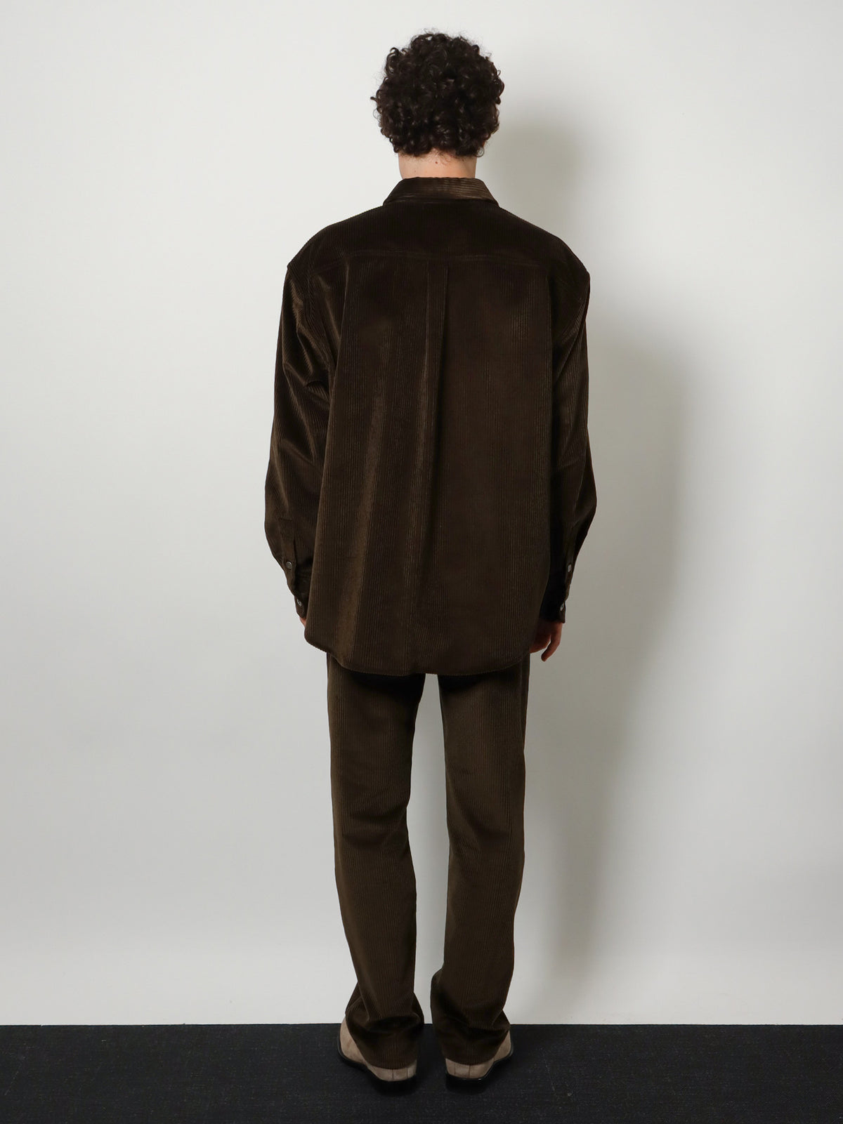Corduroy shirt with leather pocket