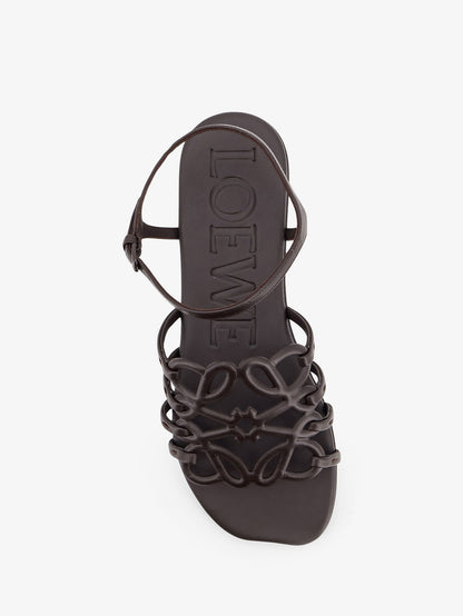 Paula's Ibiza -Petal leather sandals with Anagram logo on the front thumbnail
