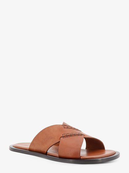 Flex leather sandals with crisscross detail thumbnail