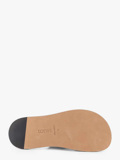 Flex leather sandals with crisscross detail thumbnail