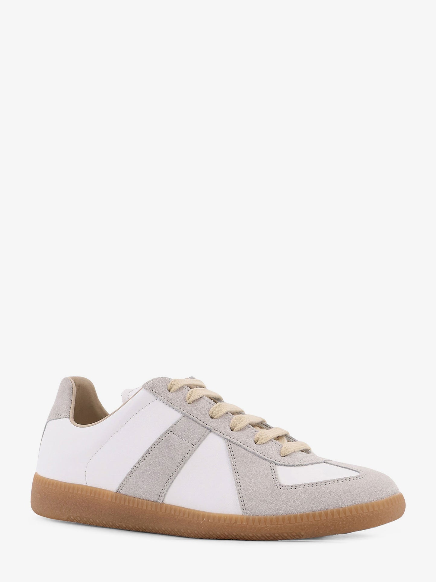 Leather sneakers